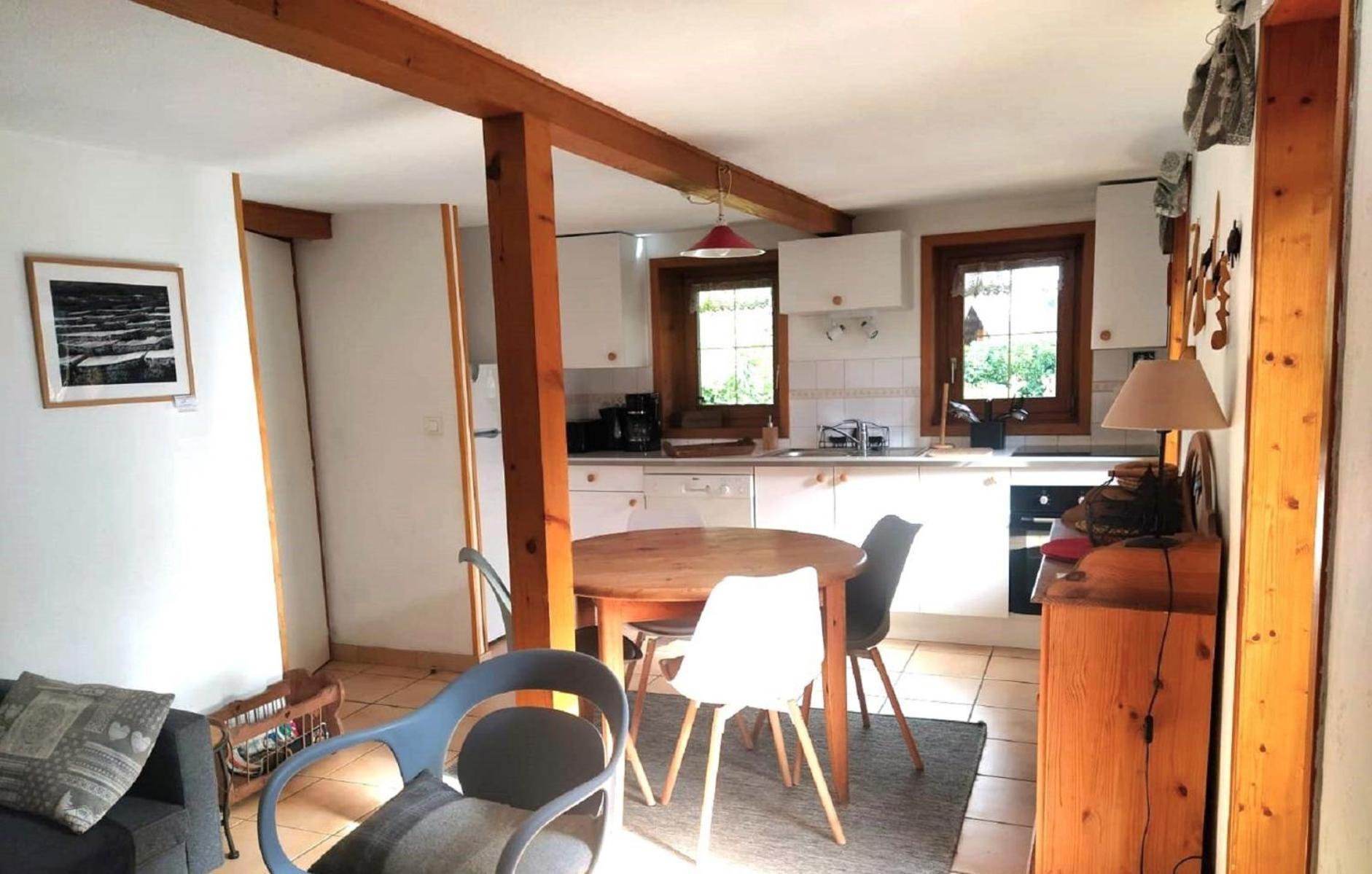 CHALET LES ARAVIS Chalets et Appartements Le Grand-Bornand Extérieur photo